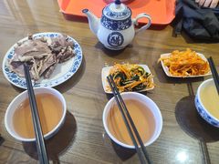 -吾穆勒蓬灰牛肉面·清真(中海河山郡店)