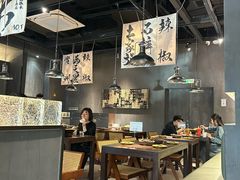 -张翻越·川渝冒菜·武汉黑鸭煲(城北万象城店)