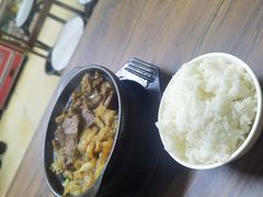 -赵家牛肉砂锅(台西三路店)