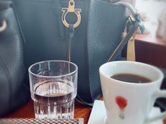 -Be Lived Cafe比例咖啡(摩天轮店)