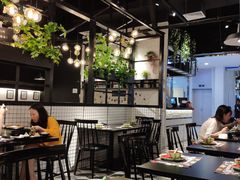 -8锅臭臭锅·正宗台湾小火锅(中心五路店)