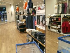 -优衣库(青岛万象城店)