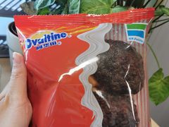 -全家便利店(襄阳南路店)