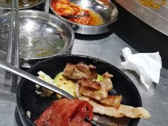 -哈哈碳都·牛肋条无限自助烤肉(台江万达店)
