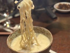 黄鱼煨面-杭州西子湖四季酒店·金沙厅