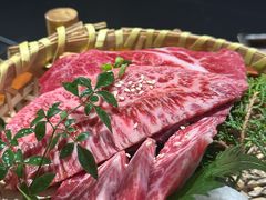 -山川小町·极番烧肉(新地假日广场店)