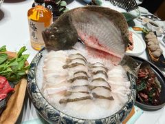 -红鼎豆捞·非遗鲍皇汤火锅(宝丰路店)