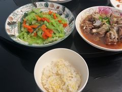 -鲸鱼妈妈月嫂/育婴师定制