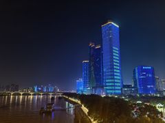 -黄兴南路步行商业街