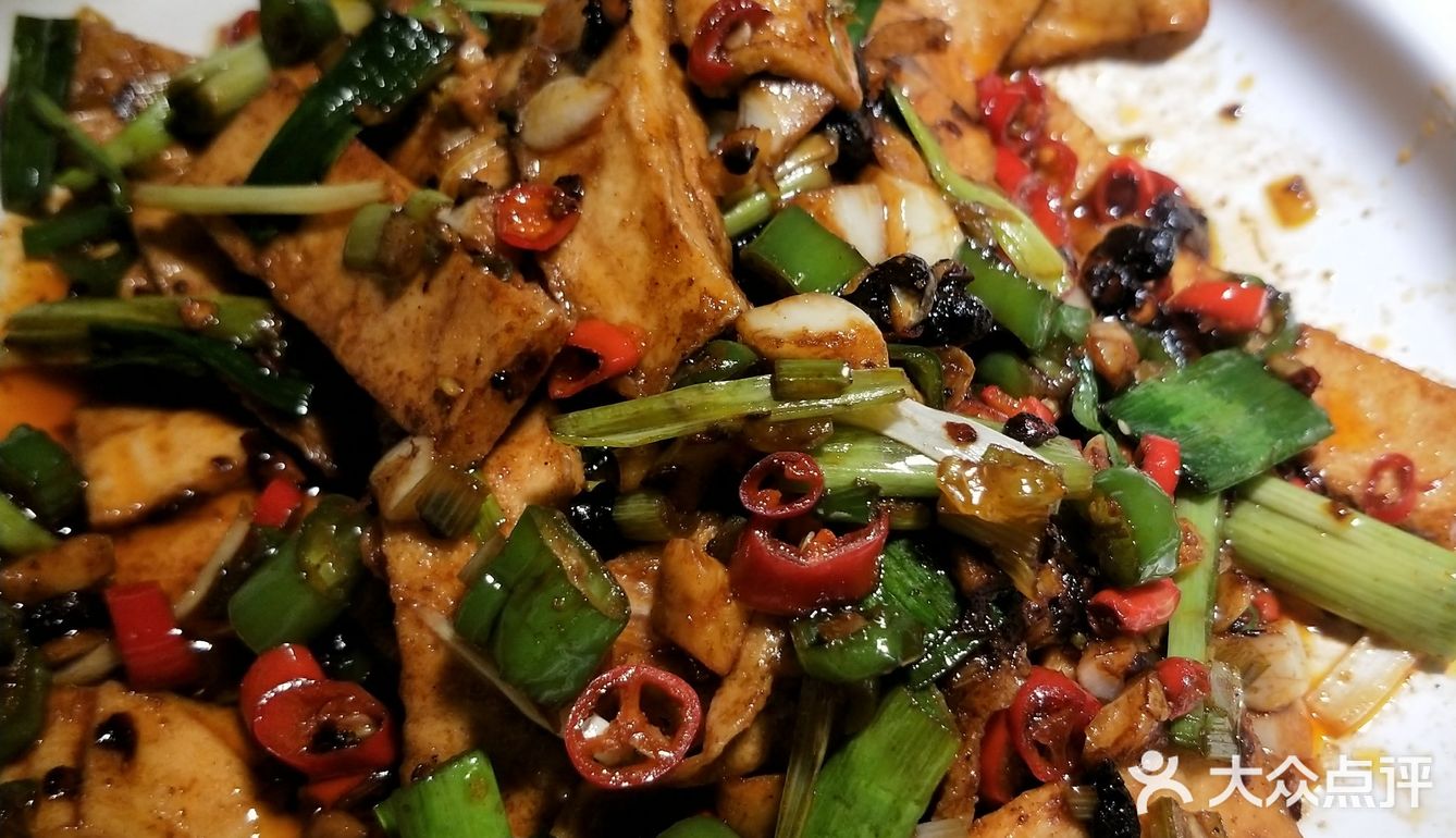 又来吃合喜味道了,之前吃的是红旗厂店的,这次选了个的