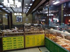 面包甜点陈列柜-白魁老号饭庄(交道口店)