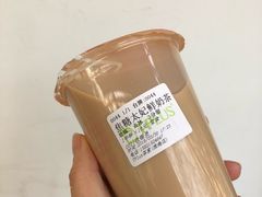 焦糖太妃鲜奶茶-TPLUS茶家(淮海店)