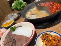 -袁山山重庆火锅(丈八北路店)