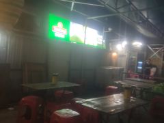-八一湛江生蚝(文明东路总店)
