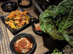 -鑫釜山海鲜烧烤(鑫丰国际店)