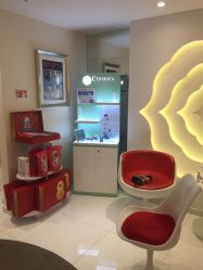 -咪咪比基尼脱毛专业店