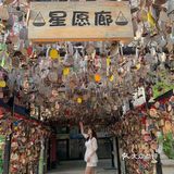 夏天来了，和心爱的人去威尼斯水城划船吃海鲜吧