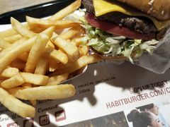 -The Habit Burger Grill 哈比特汉堡(复兴soho店)