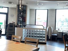 -必胜客(绿地新都会店)