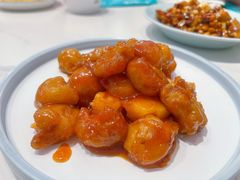 菠萝咕咾肉-川人百味(天津远洋未来广场店)