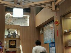 -霸王茶姬(南强街店)