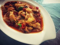 鲜笋回锅肉-漫山居私汤民宿全竹宴