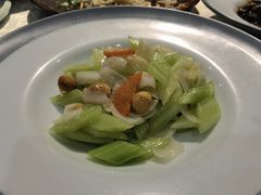 西芹百合炒夏果-麟1929(外滩店)