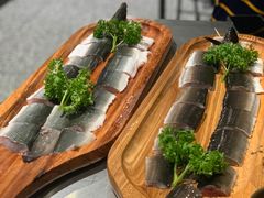 滋补炭烤鳗鱼-本炙炭烤·蒲烧活鳗料理店(金沙洲店)