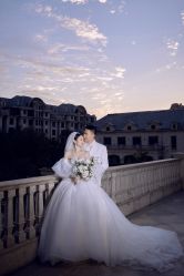 -二十一世纪婚纱摄影(省府前街店)