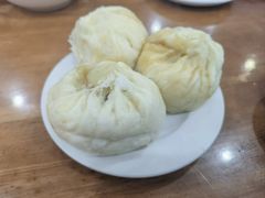 -胡成记口蘑龙眼包子(盐道街店)