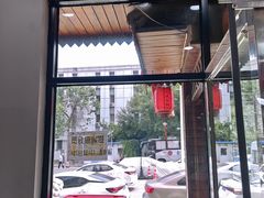 -人民公社铁锅炖·东北菜(卫国道店)