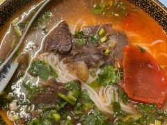 -肇兴特色牛肉粉