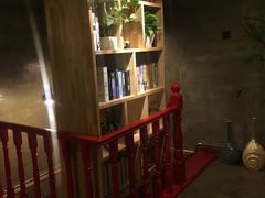 -HIGH FIVE哈福手工汉堡(桂林路店)