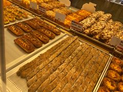 -缇纳甜妮·西餐·甜点(商字店)