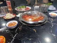 -顺水湾·牛肉牛杂火锅(驾鹤店)
