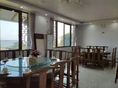 包厢-七的湖·晚芳亭·阳澄湖农家菜·大闸蟹(莲花岛店)