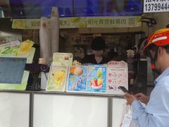 -观音桥步行街