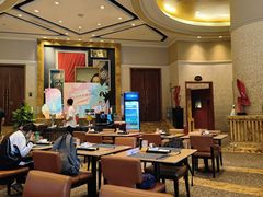 -怡聚轩全日制自助餐厅(大中华喜来登酒店)