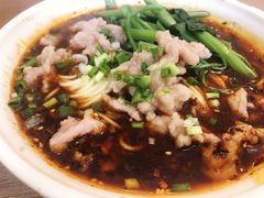 滑肉面-老家猪肝面(石油路店)