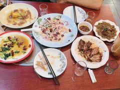 -聚首堂·特色小吃·肘子(什刹海德胜门店)