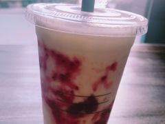 小雪荔枝瑞纳冰-瑞幸咖啡(怡富广场店)