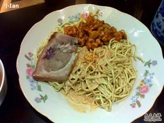 辣酱焖蹄冷面-德兴馆(山西南路店)