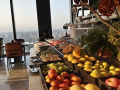 -万达文华酒店·48F云端窗景美食汇自助餐厅