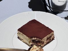 -静香HOUSE·全时段融合餐厅(七星欢乐颂店)