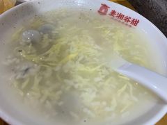 -呷佬·长沙手工米粉(金沙江路店)