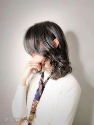 -马克男发时尚店