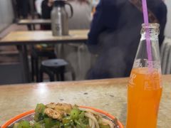 -玲玲米粉·新疆现炒米粉(大十字总店)