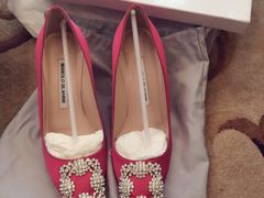 -Manolo Blahnik(置地广场店)
