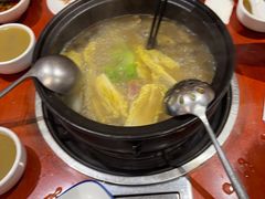 -菌之家·专业纯野生菌火锅·特色炒菌