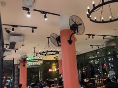 -Chili's Cafe&Bar奇利斯(滨江店)